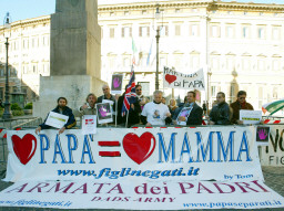 ANSA - 31.01.07 - Famiglia: 88% bambini a madri