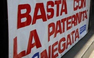 Il FATTO QUOTIDIANO - Non è un Paese per genitori separati: Claudio e la protesta sulla gru