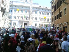 Roma, 10 Ottobre: a Montecitorio doppia manifestazione contro la malagiustizia familiare